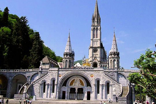 Lourdes | Glory Tours